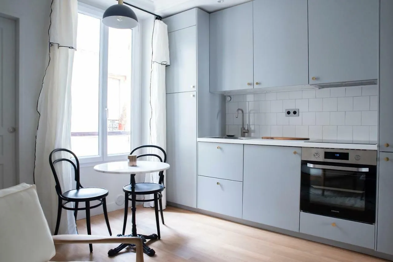 Dreamyflat - Montmartre Ll 2*